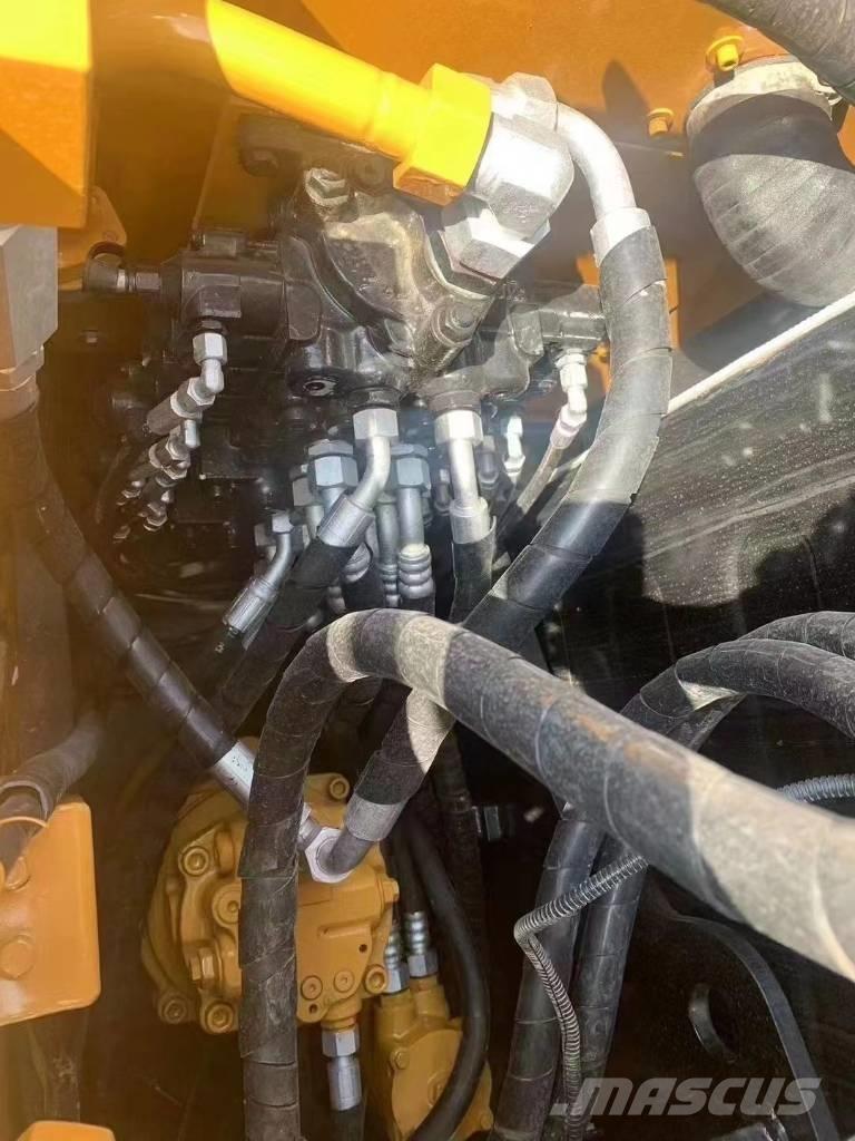 Sany SY75C 中型挖掘机