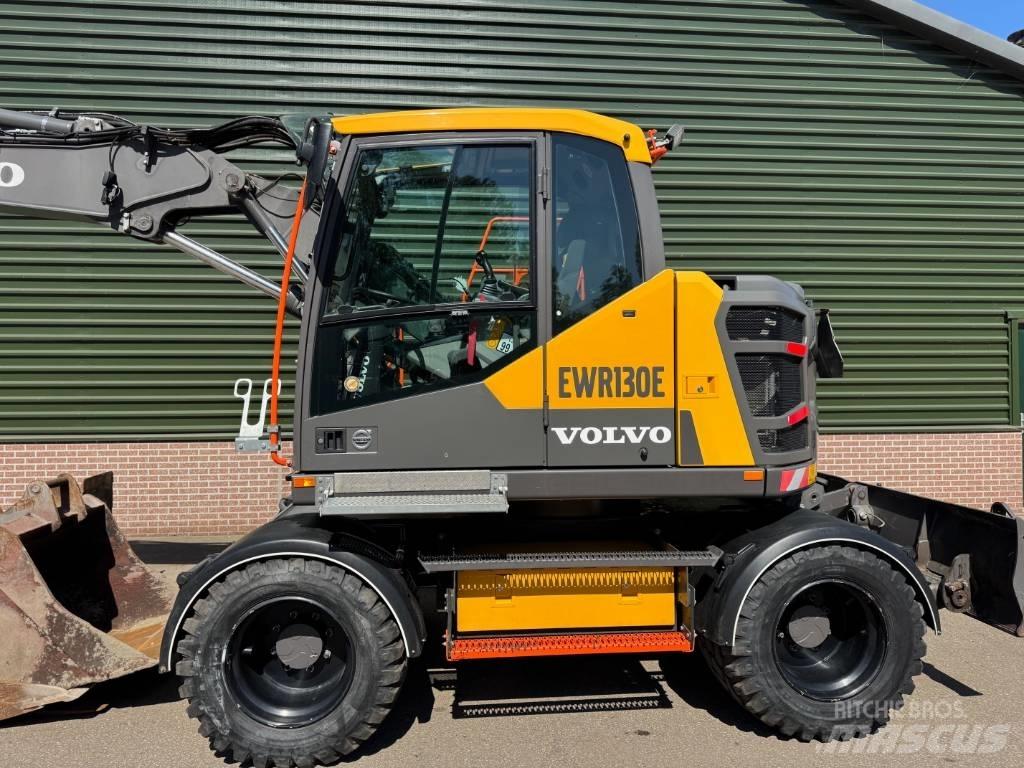 Volvo EWR 130 E 轮式装载机