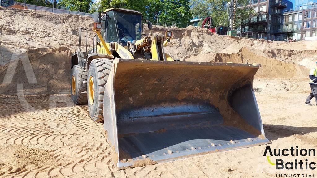 Komatsu WA470-5H 轮式装载机