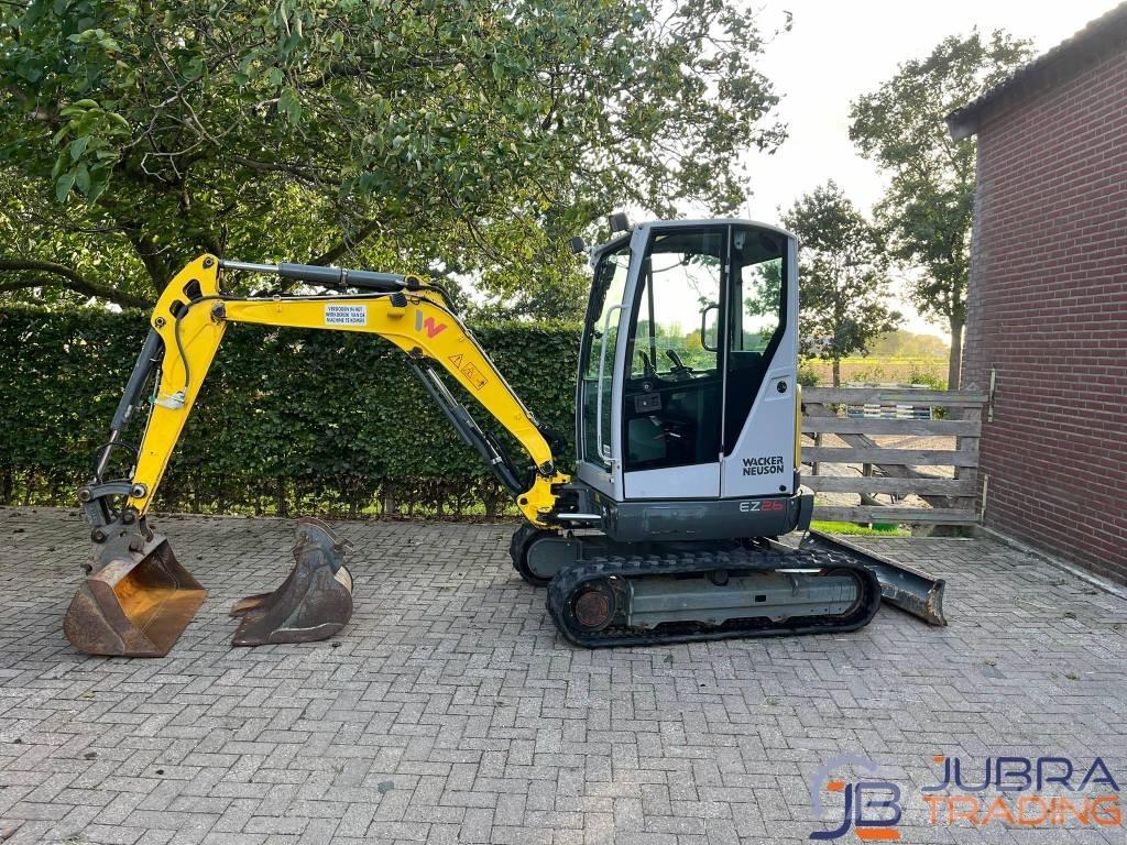 Wacker Neuson EZ26 小型挖掘机