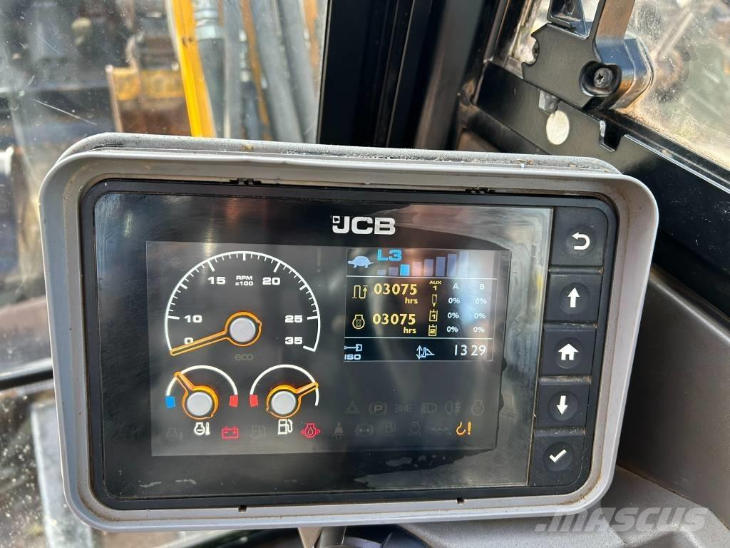 JCB 48 Z-1 小型挖掘机