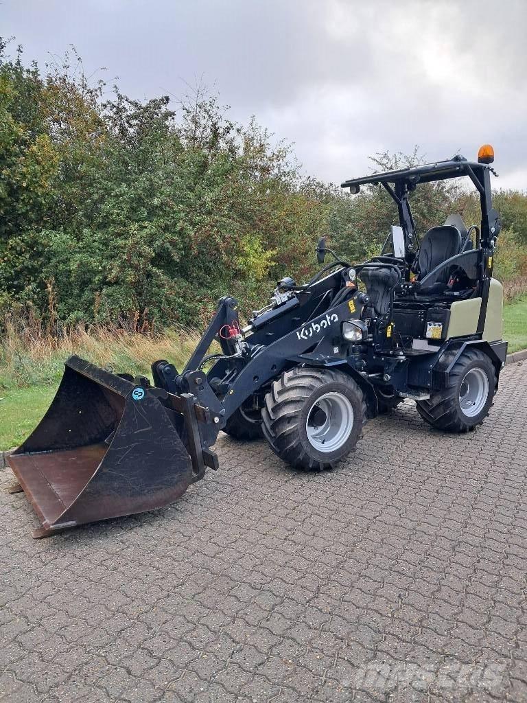 Kubota RT 220-2e 小型装载机