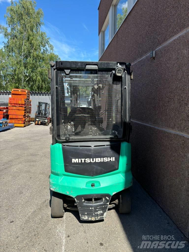 Mitsubishi FB25CN 电动叉车