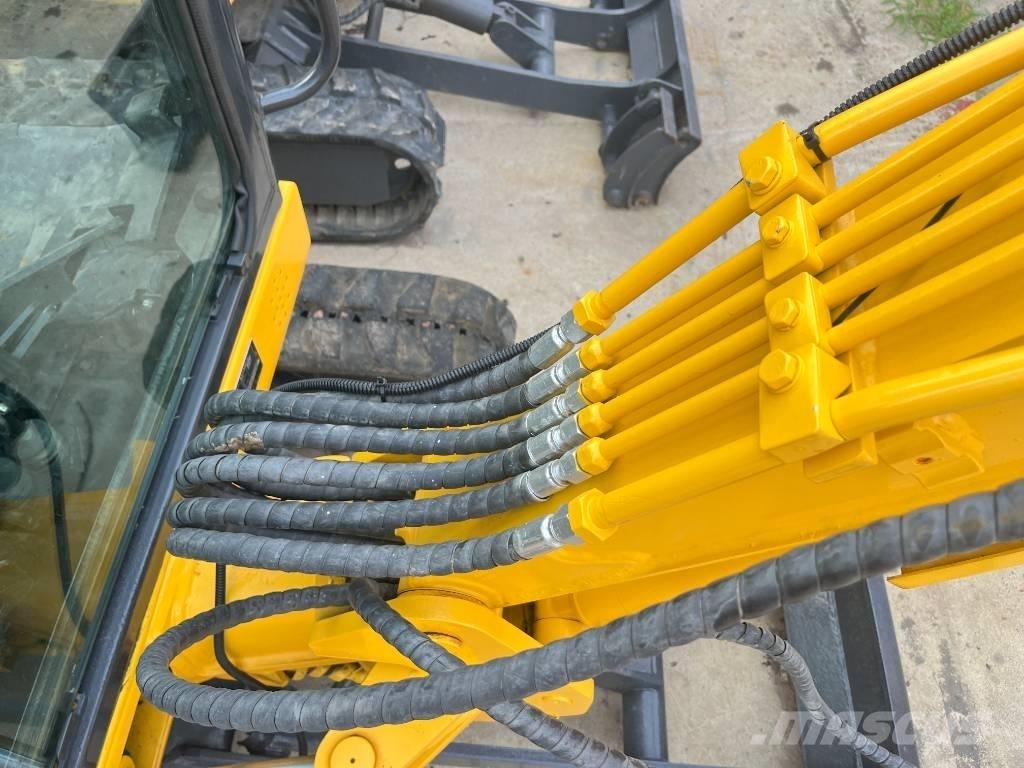 Komatsu PC 20 MR-3 小型挖掘机