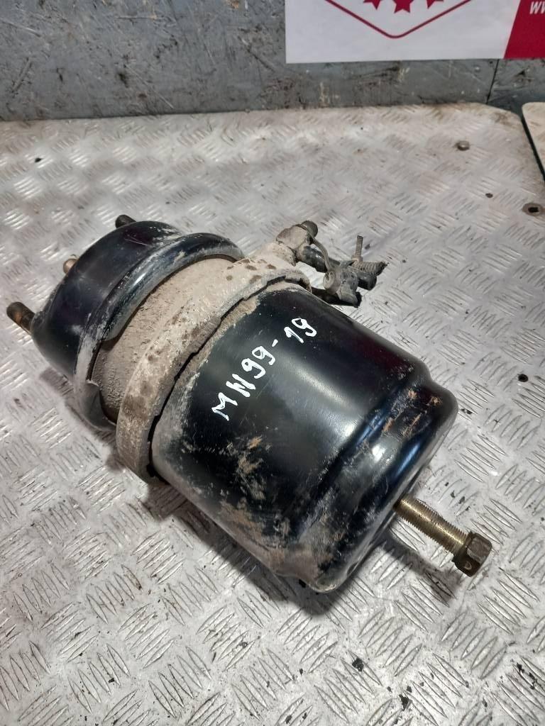MAN TGM  81504106935 制动器