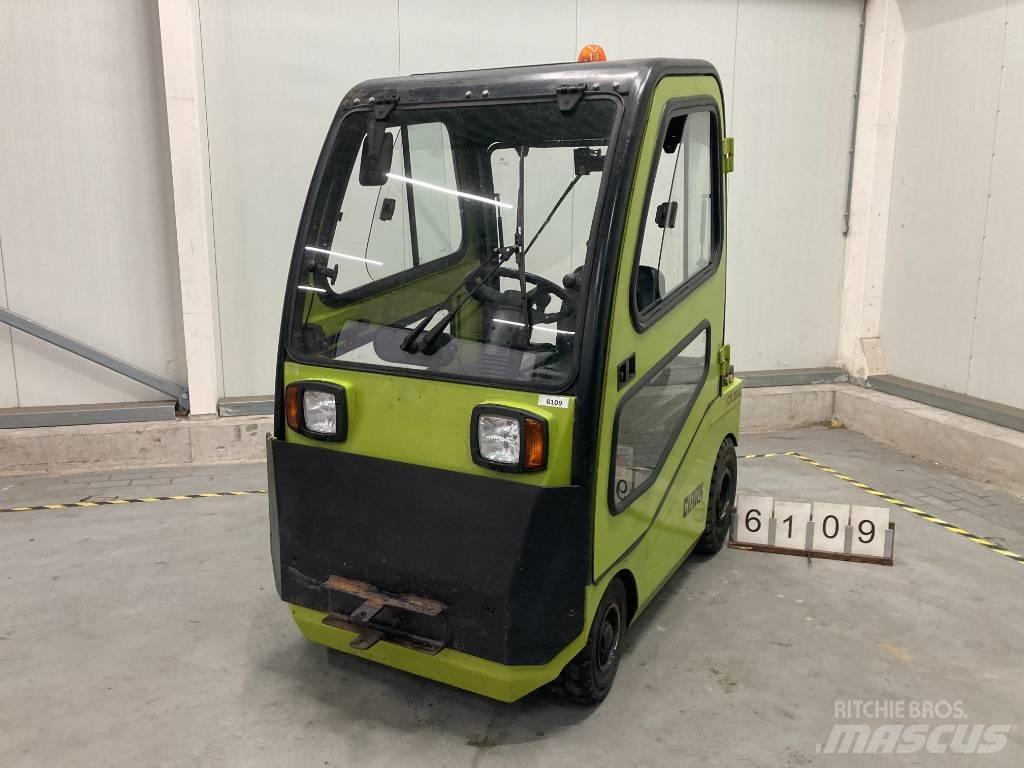 Clark CTE 20 牵引车