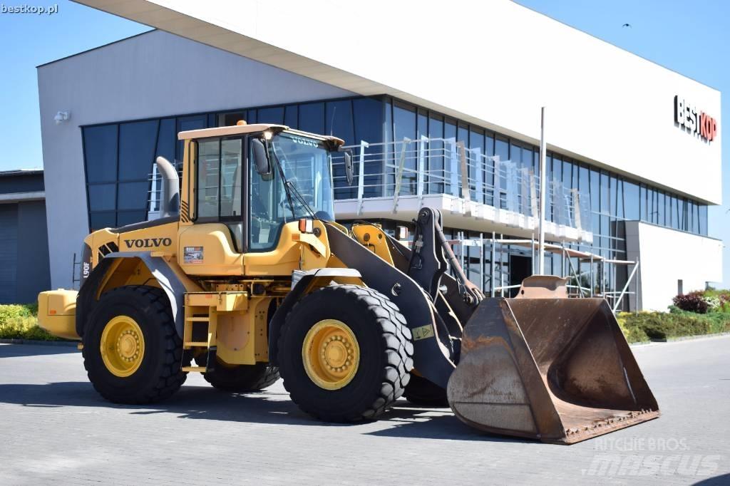 Volvo L 90 F 轮式装载机