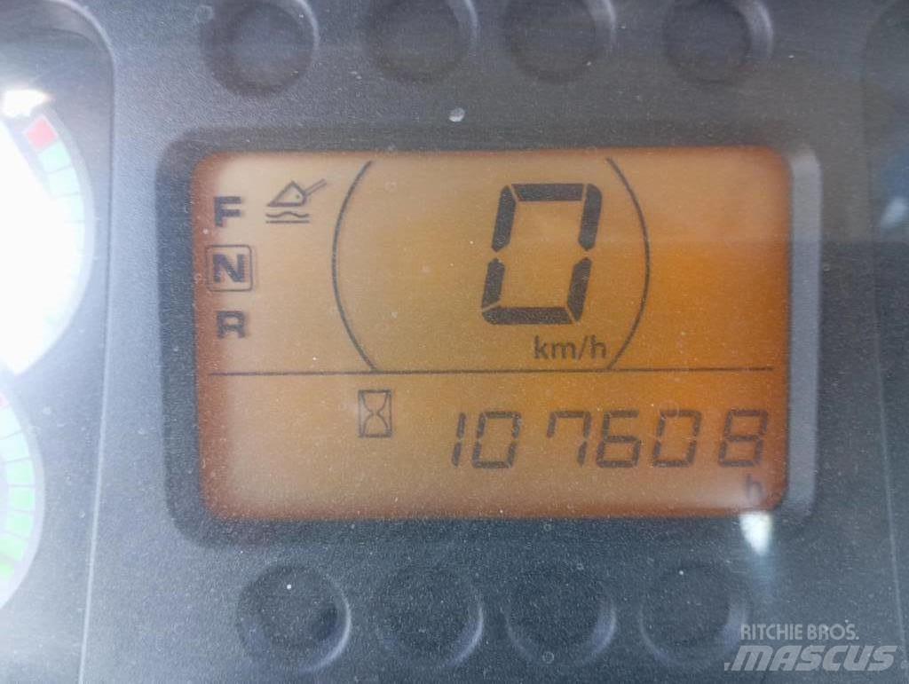 Hitachi ZW 140 轮式装载机