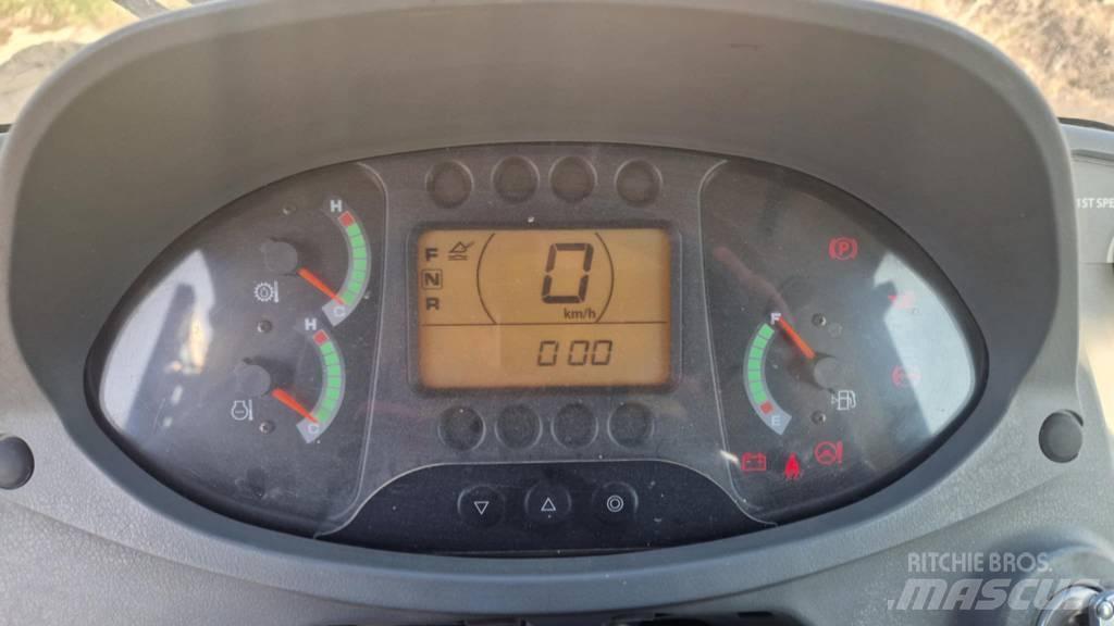 Hitachi ZW 140 轮式装载机