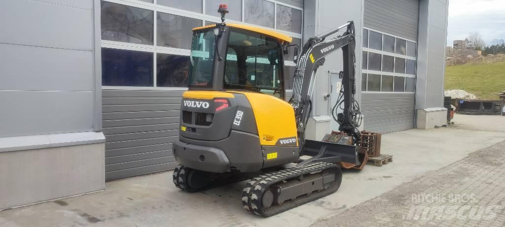 Volvo EC35D 小型挖掘机