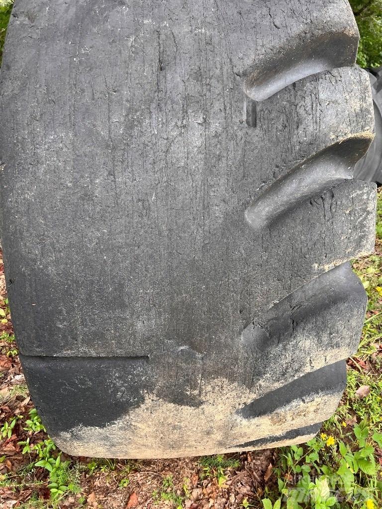  65/35X33 Firestone 轮胎、车轮和轮圈