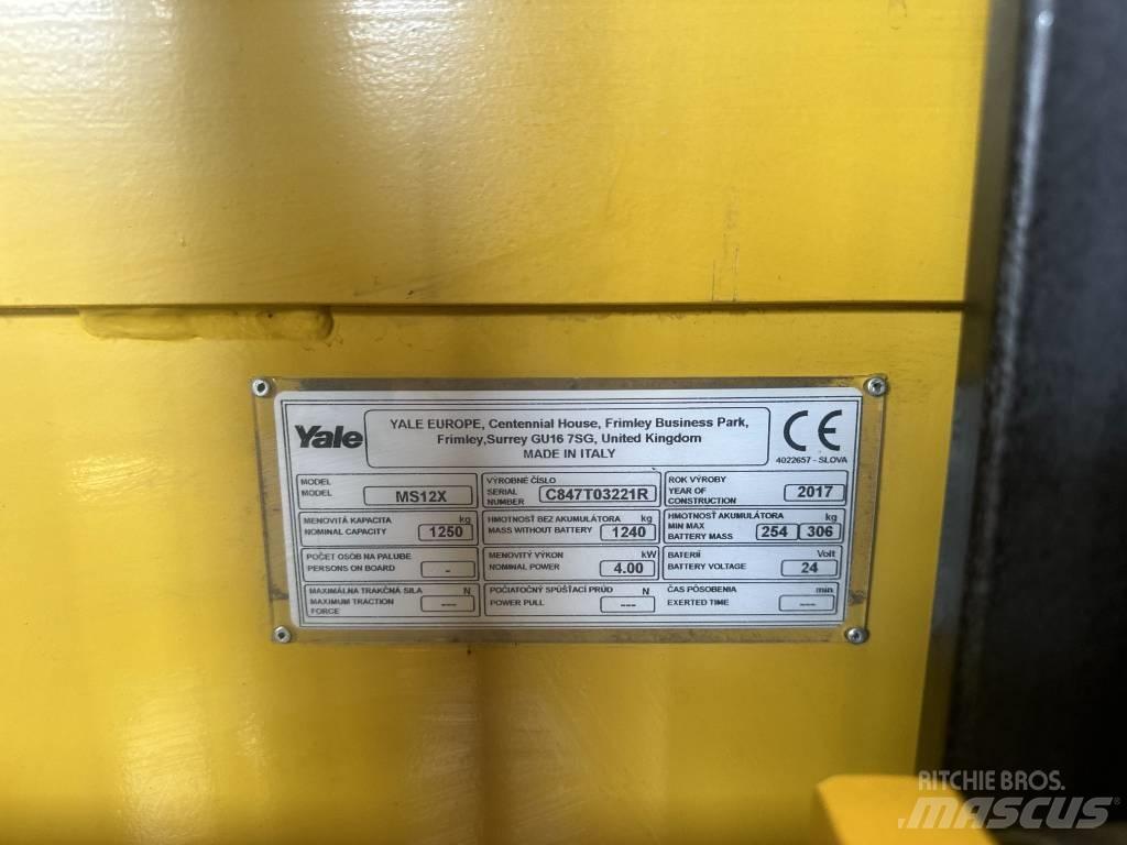 Yale MS12 手推堆垛车