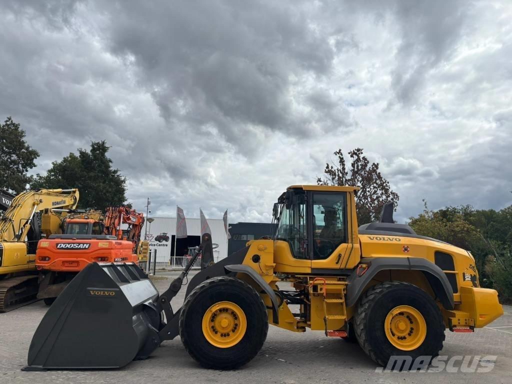 Volvo L 110 H 轮式装载机