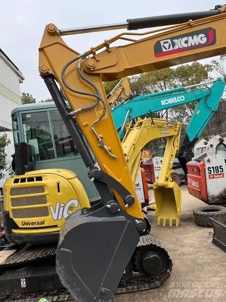XCMG XE 75 D 中型挖掘机