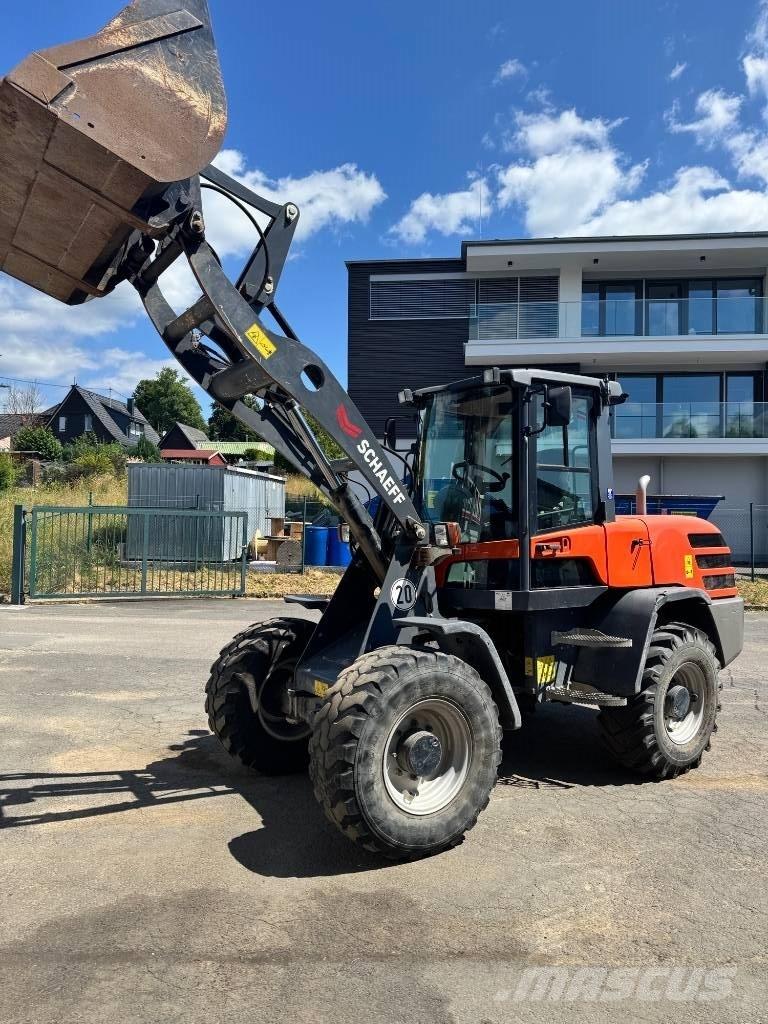 Terex Schaeff TL100 轮式装载机