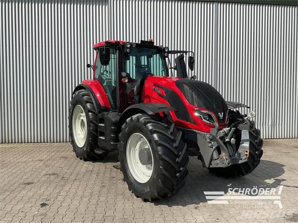 Valtra T 235 A 拖拉机/农用车
