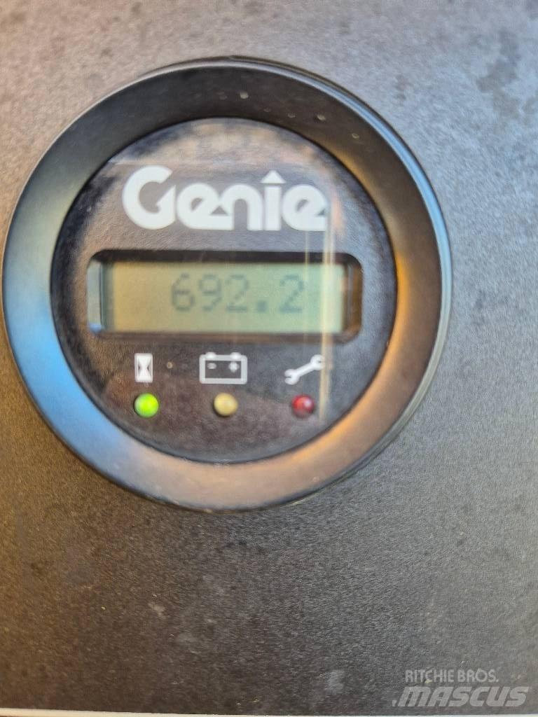 Genie Z 60/37FE 曲臂高空工作平台