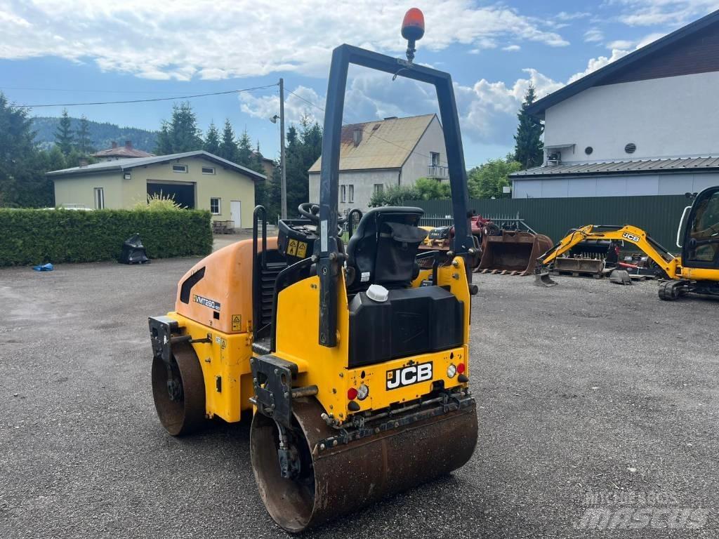 JCB VMT 260-120 双轮压路机
