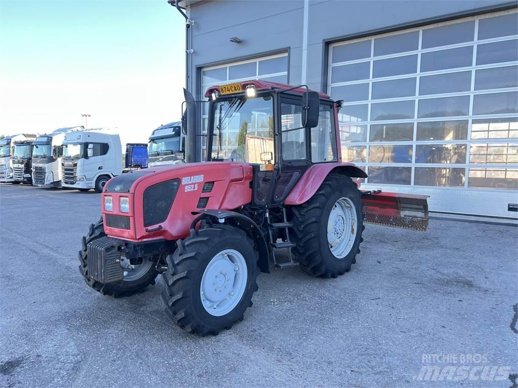 Belarus 952.5 拖拉机/农用车