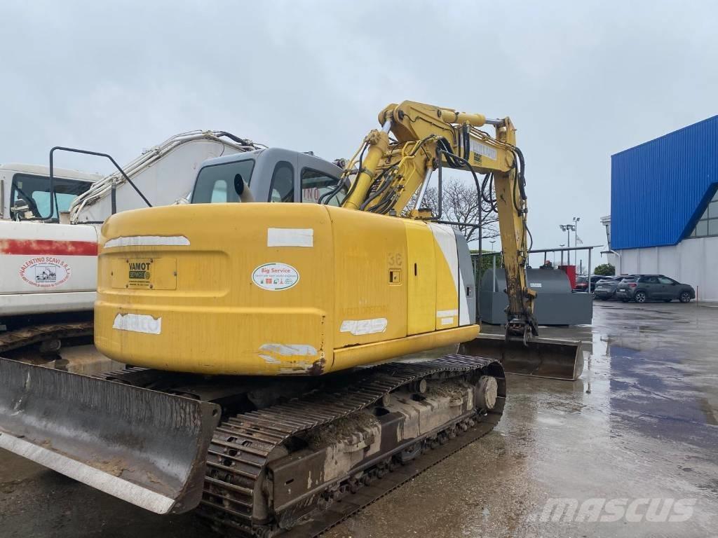 New Holland E 145 履带挖掘机