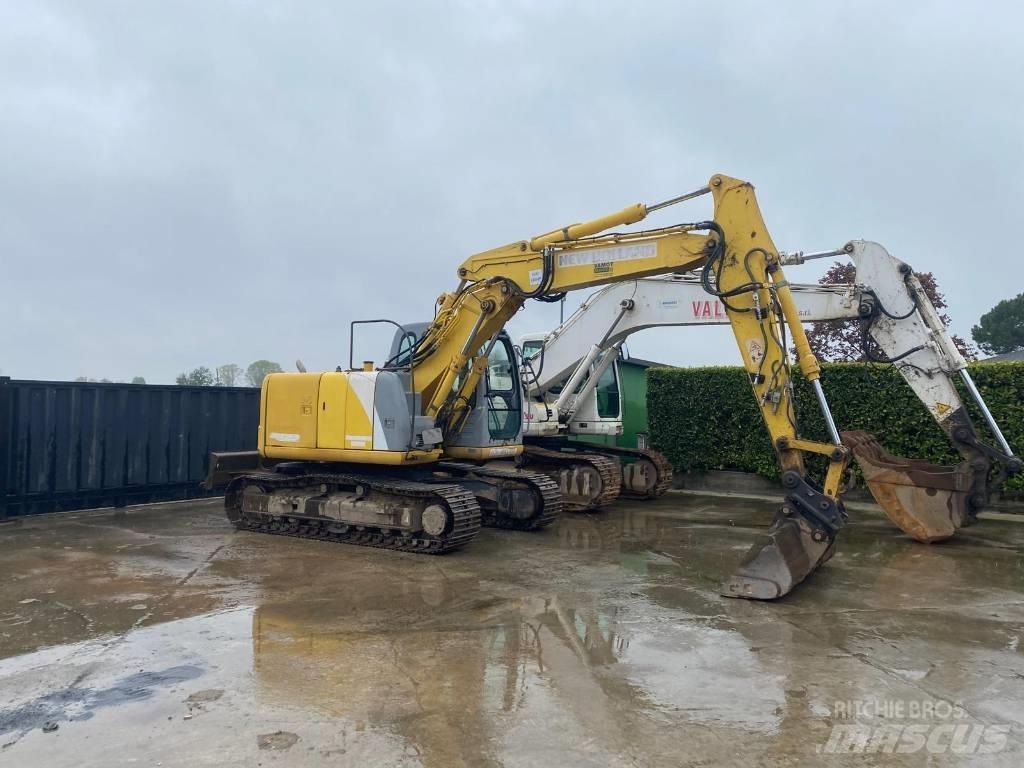 New Holland E 145 履带挖掘机