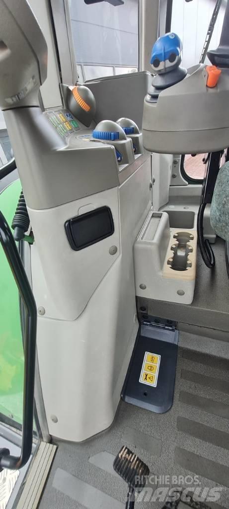 Fendt 820 Vario TMS 拖拉机/农用车