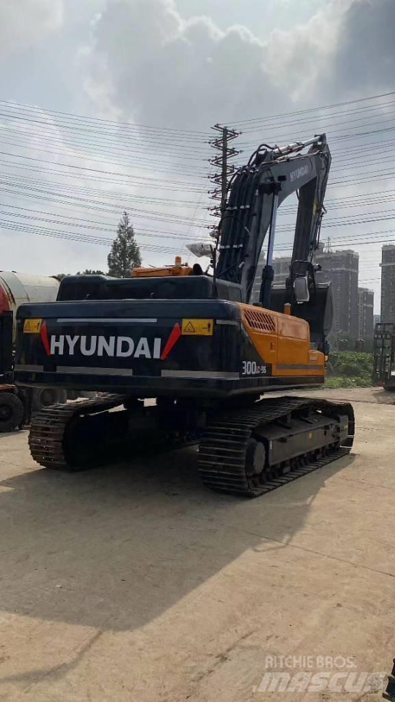 Hyundai 30 L-9 A 履带挖掘机