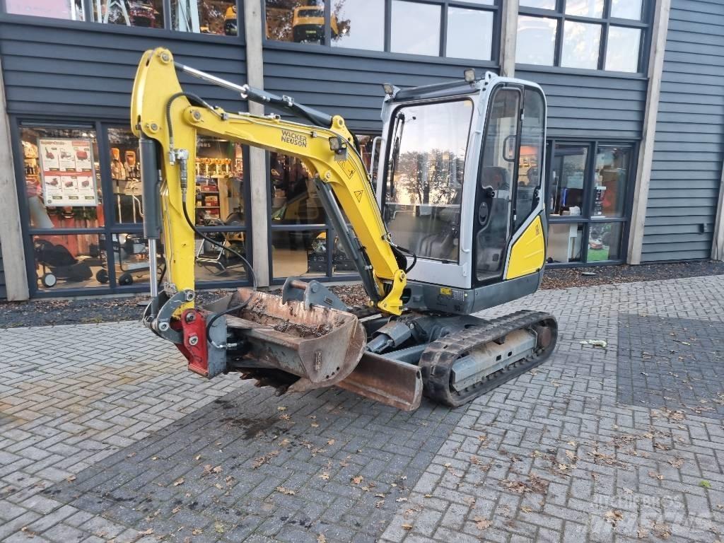 Wacker Neuson ET 24 小型挖掘机
