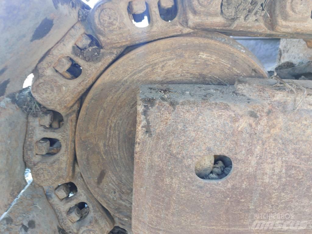 Komatsu PC240LC-10 履带挖掘机