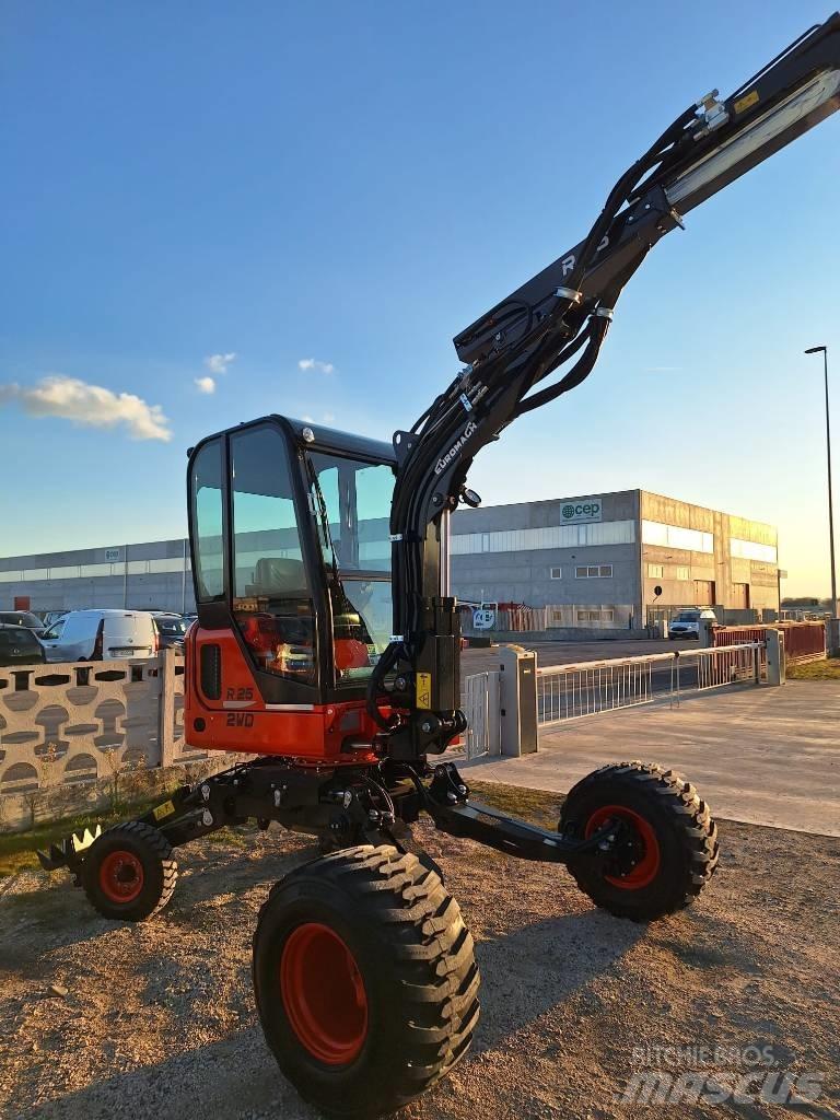Euromach R25 特种挖掘机