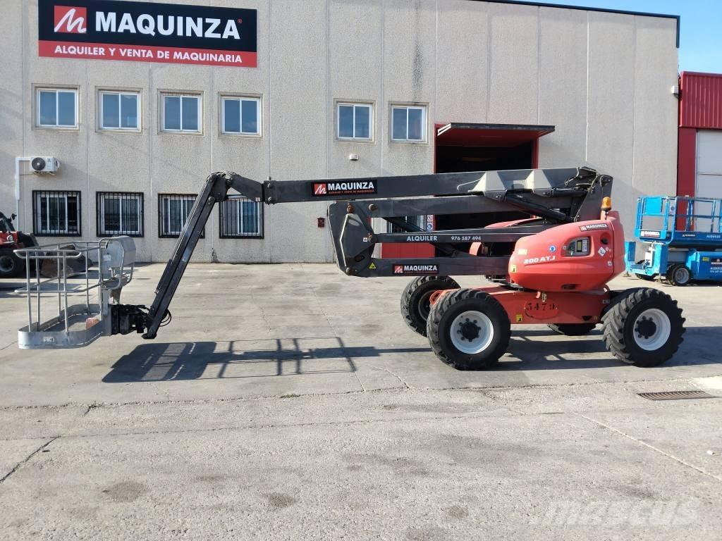 Manitou 200 ATJ 曲臂高空工作平台
