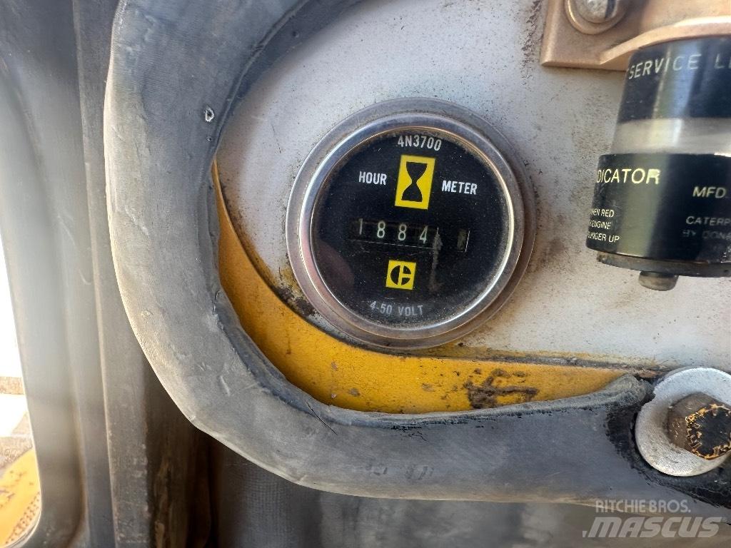 CAT D4d 拖拉机/农用车