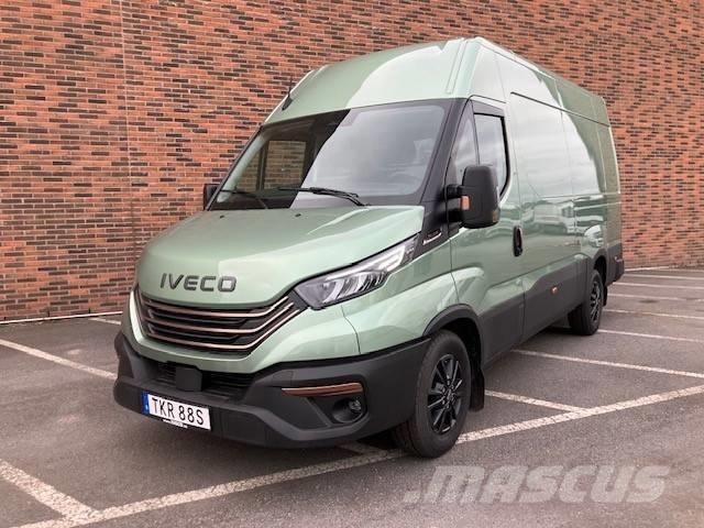 Iveco Daily 35S21HA8 大型面包车