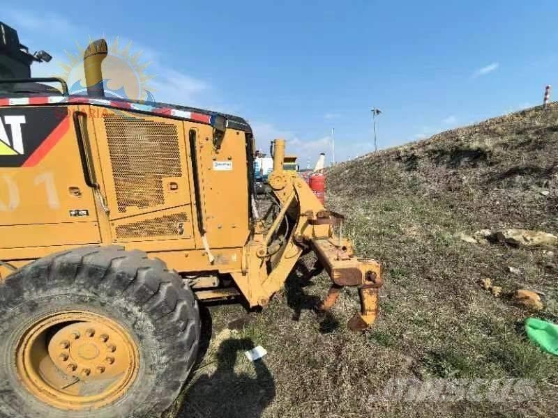 CAT 140 M 平地机/推土机