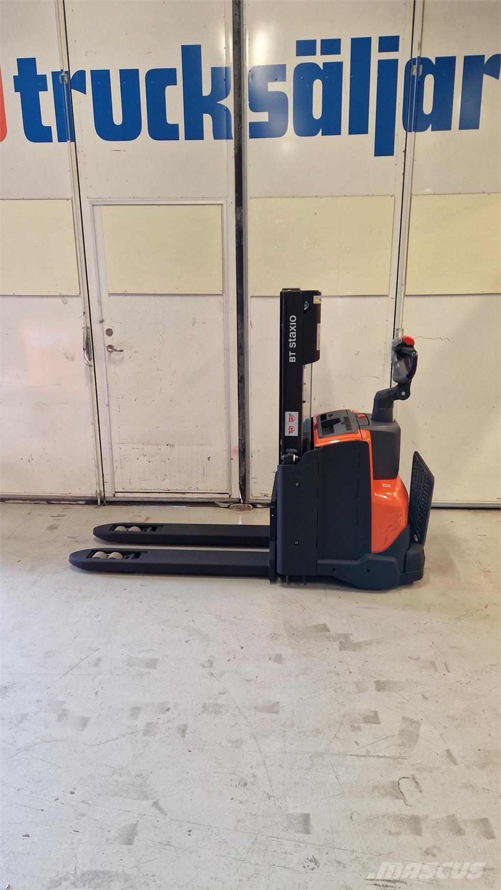 BT SWE200D 行走式堆垛机
