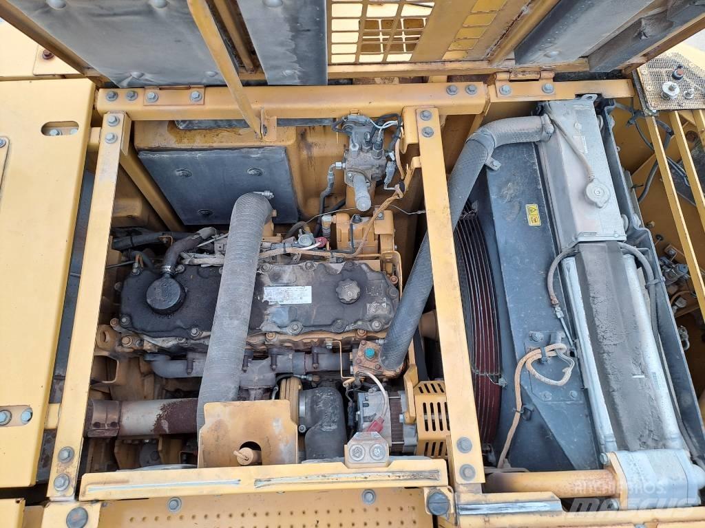CAT 328 D LCR 履带挖掘机