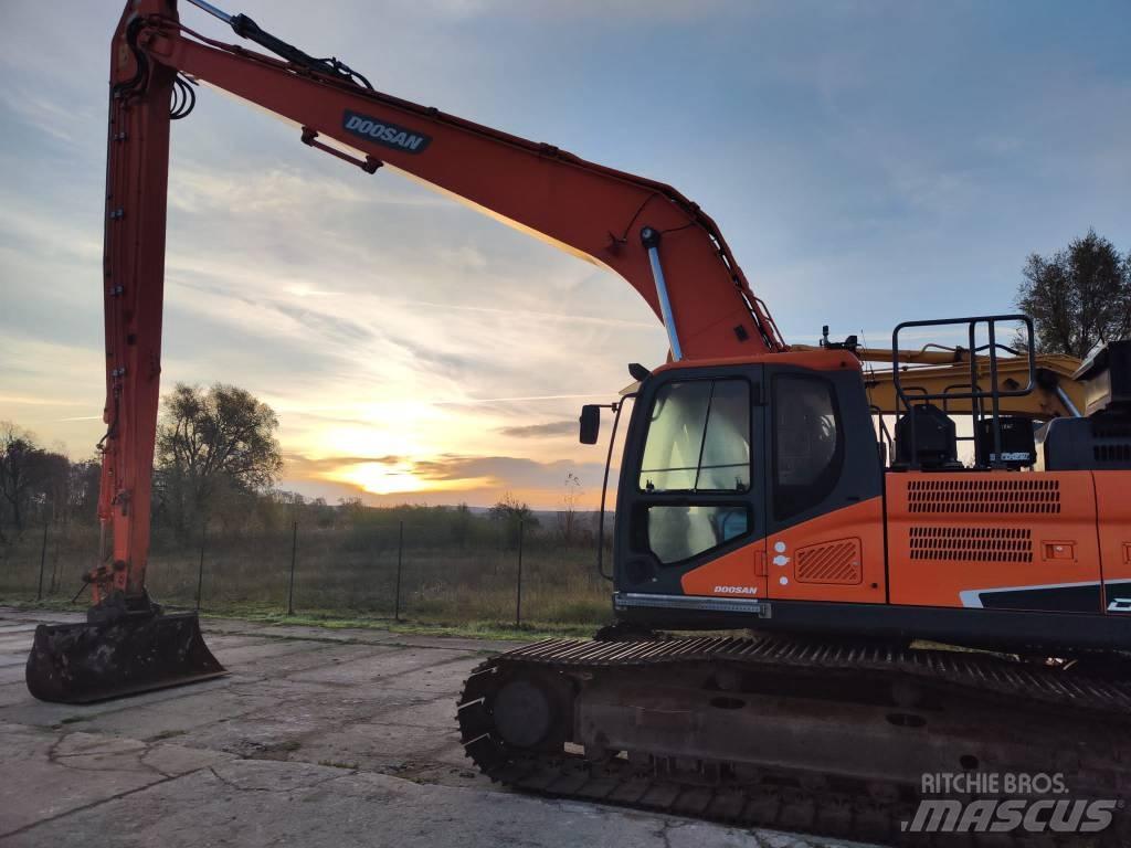Doosan DX 300 LC-5 长臂挖掘机