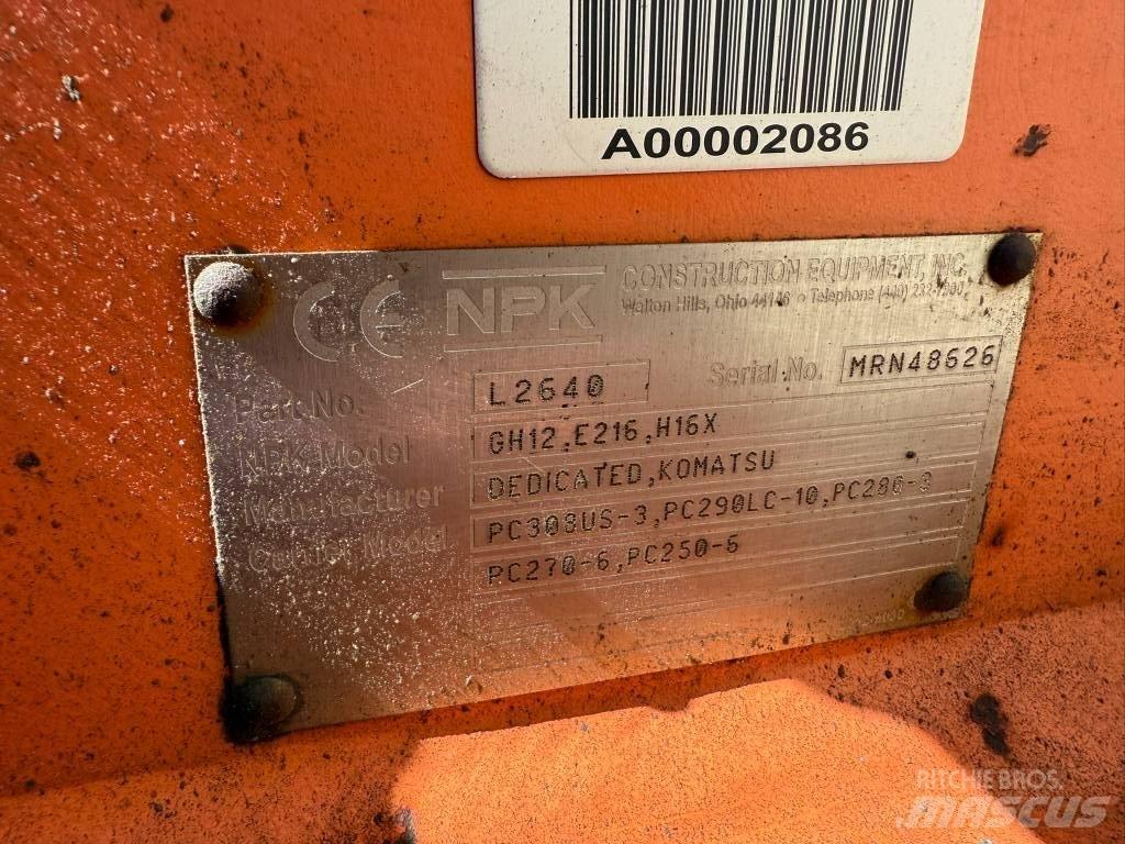NPK GH 12 破碎锤