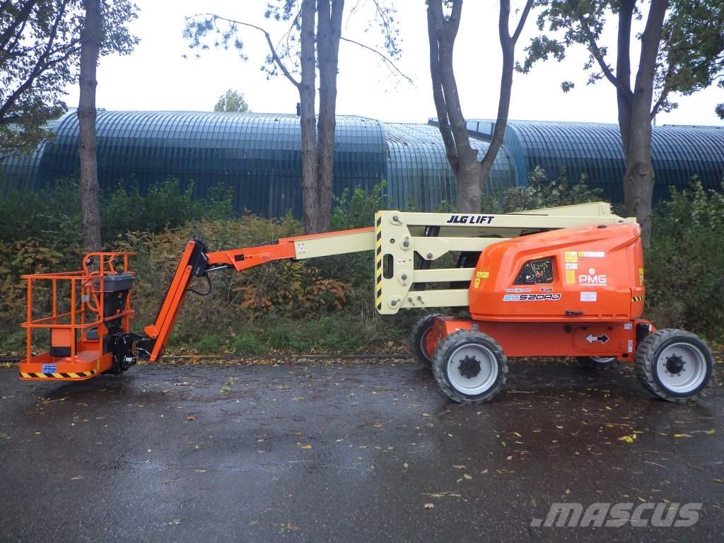 JLG EC520AJ 曲臂高空工作平台