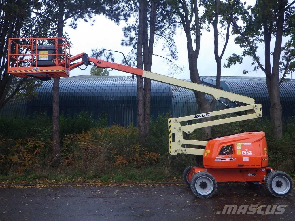 JLG EC520AJ 曲臂高空工作平台