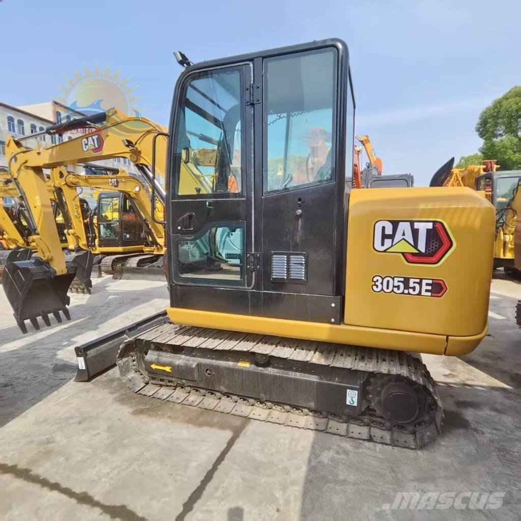 CAT 305.5 E 小型挖掘机
