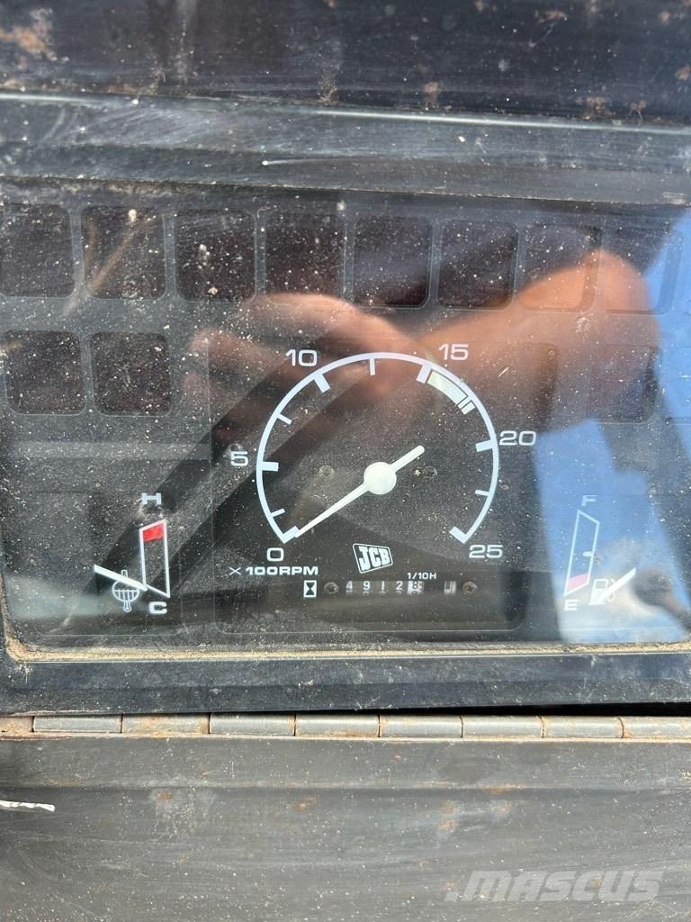 JCB 3 CX 反铲装载机