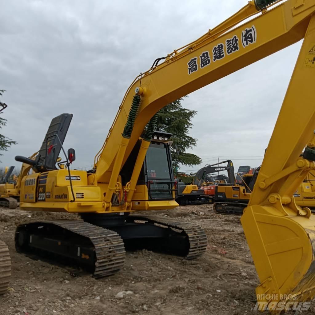 Komatsu PC 220-8 履带挖掘机