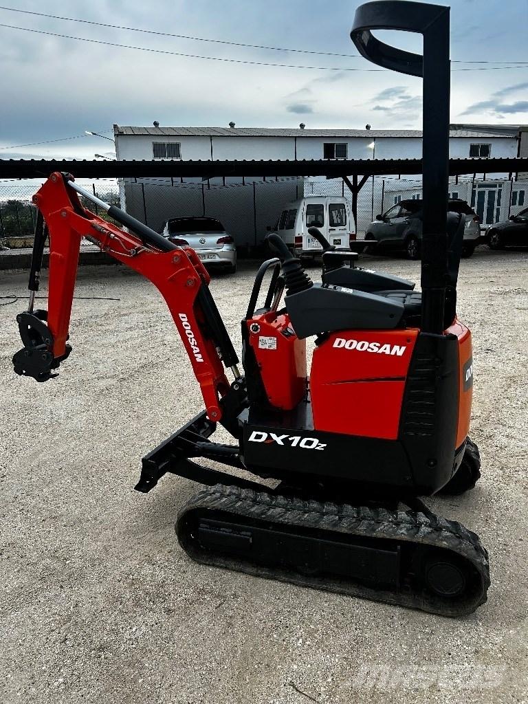 Doosan DX 10 Z 小型挖掘机