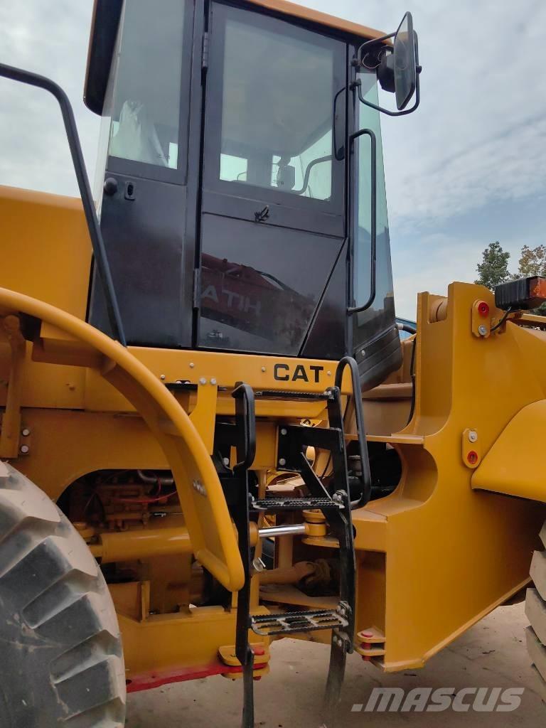 CAT 966H 轮式装载机