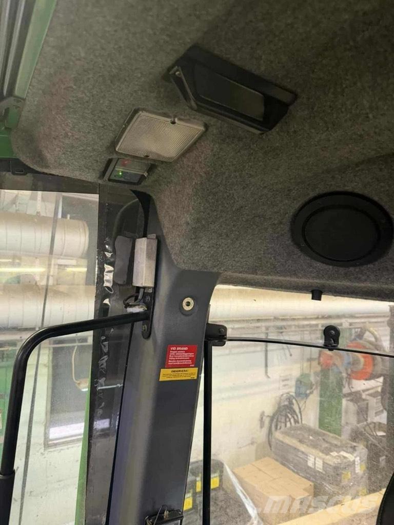  Johnn Deere 1910E 集运机