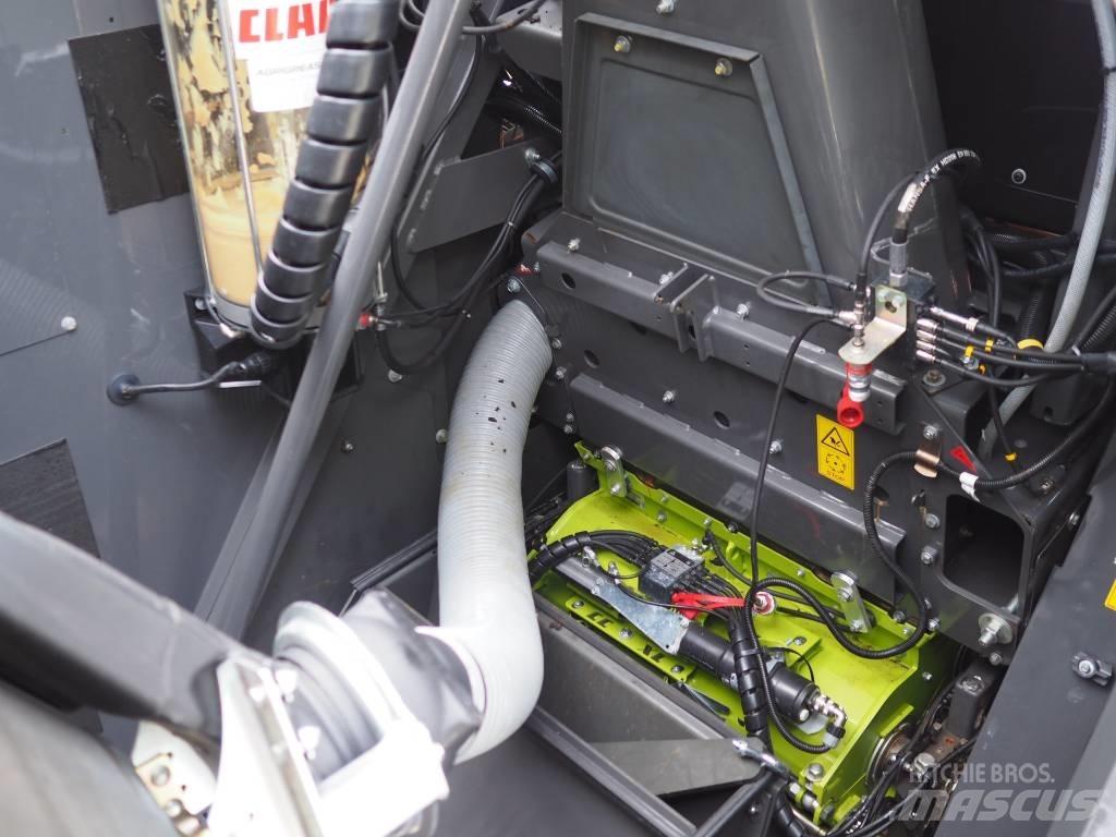 CLAAS Jaguar 860 4WD 自走式青贮饲料收割机