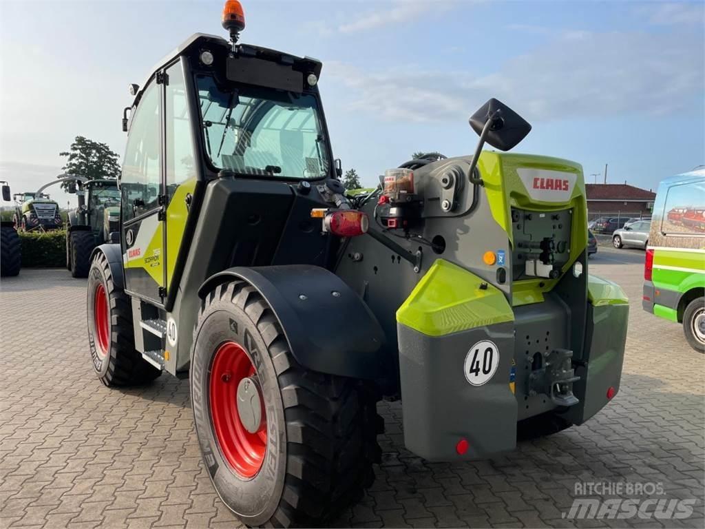 CLAAS Scorpion 756 伸缩臂叉装车|叉装车