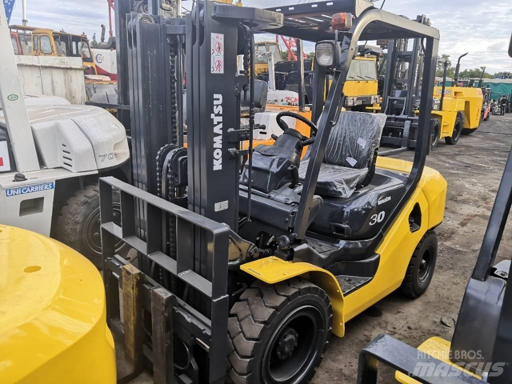Komatsu 3 柴油叉车