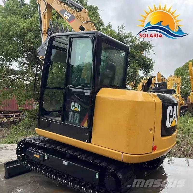 CAT 305.5e2 小型挖掘机